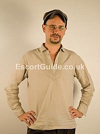 London Escort - TobiasHug escort girl in London